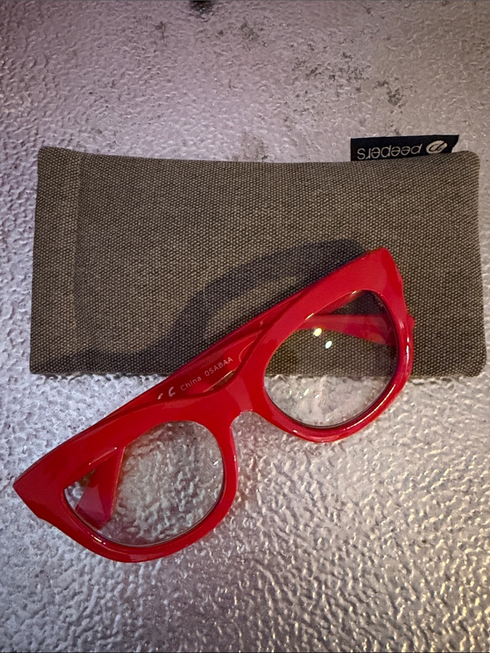 Peepers Women’s Bold Red CenterStage Progressive 3.0 Glasses with Soft Sleeve